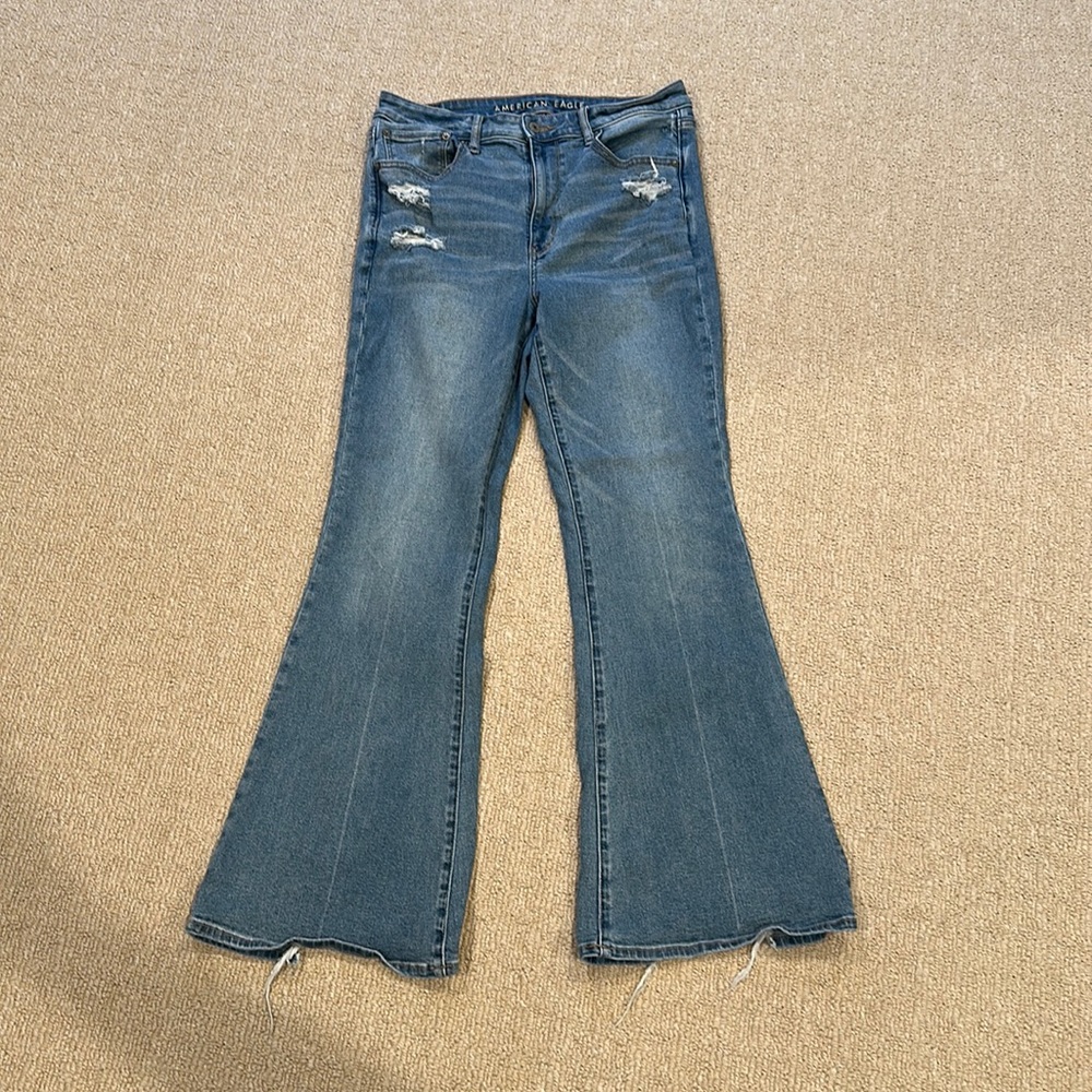 American Eagle Super Hi-Rise Flare Jeans